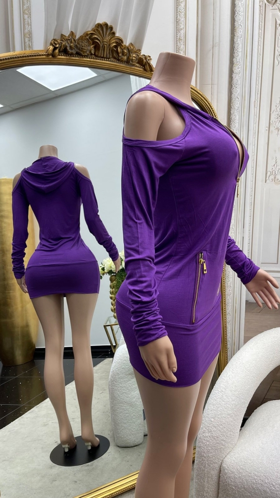 Rochie mini cu maneca lunga sexy decupaje