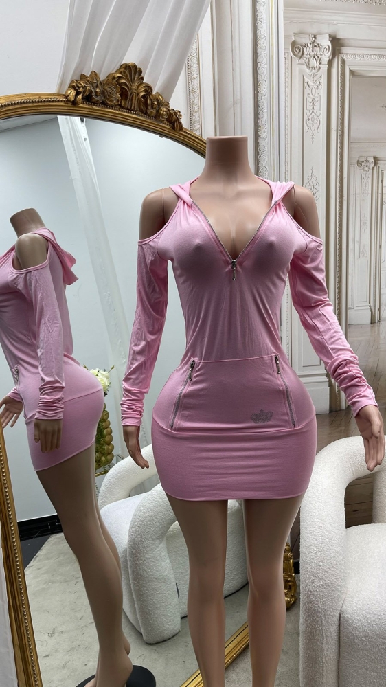 Rochie mini cu maneca lunga sexy decupaje